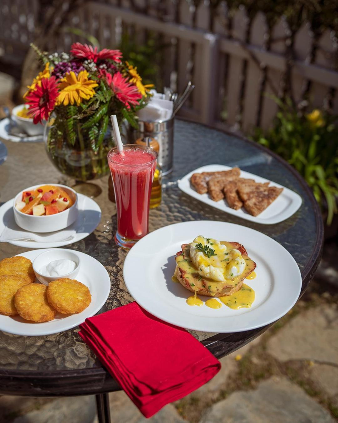 The Birdcage, Mukteshwar 호텔 외부 사진