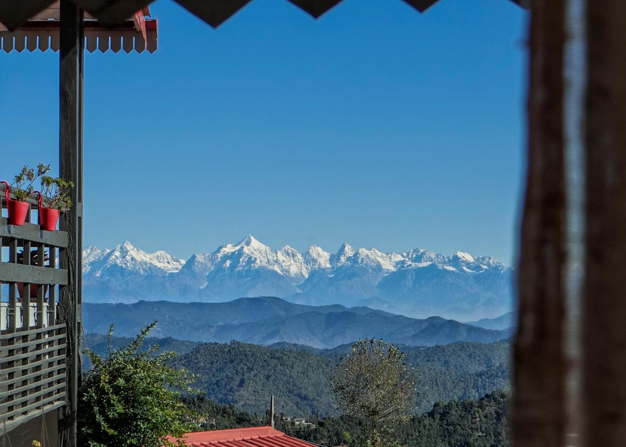 The Birdcage, Mukteshwar 호텔 외부 사진